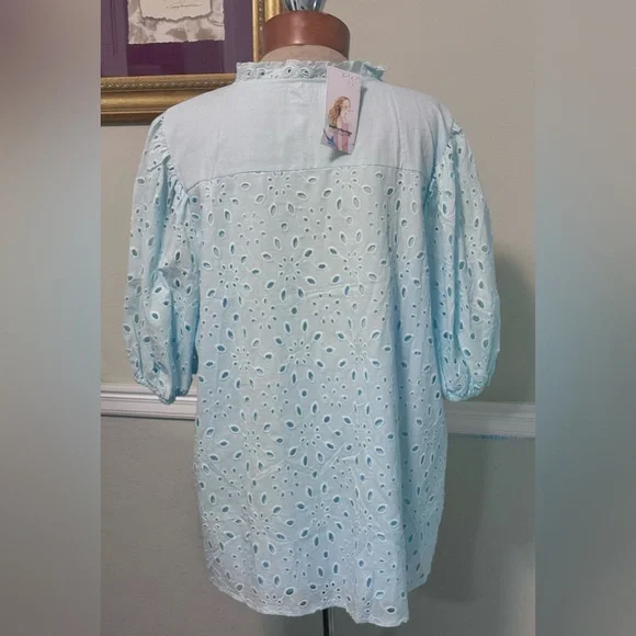 NWT Pretty Garden Eyelet Puff Sleeve Top • XL - Picture 8 of 12